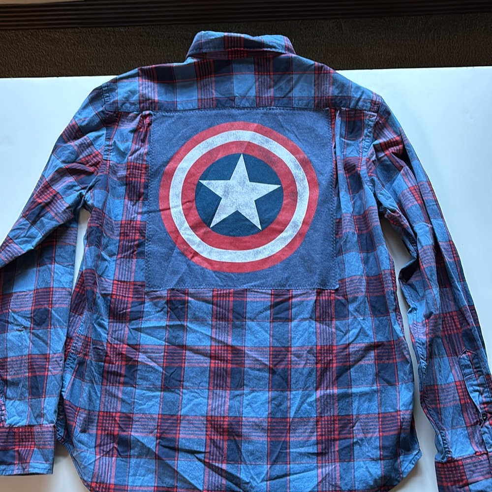 Custom Captain America blue button down shirt Old Navy men’s Large Halloween